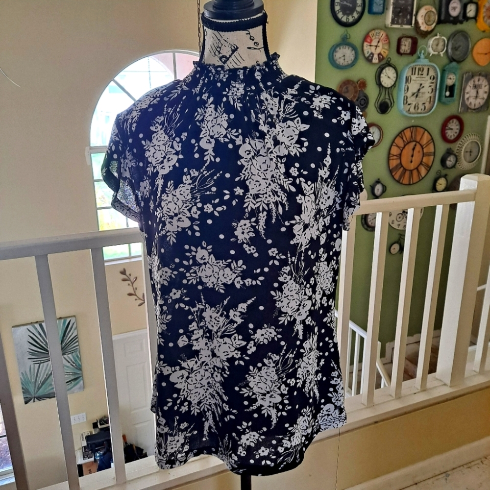 Floral Black and White Women's Top